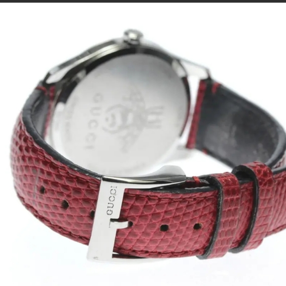 Gucci Luxury Watch - Picture 3 of 6